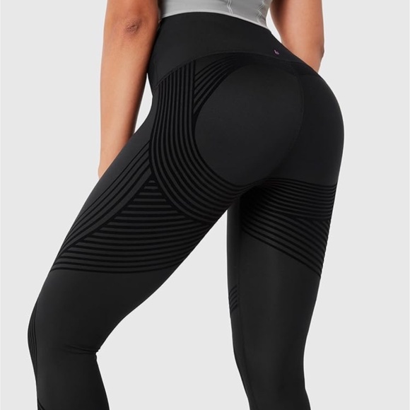 Fanka Body Sculpt Side Pocket Leggings Full Length - Picture 5 of 10